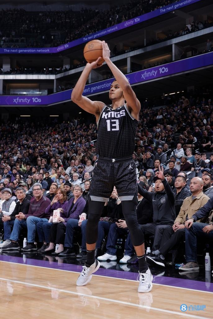  爱德华兹三分如雨森林狼射落太阳夺榜首